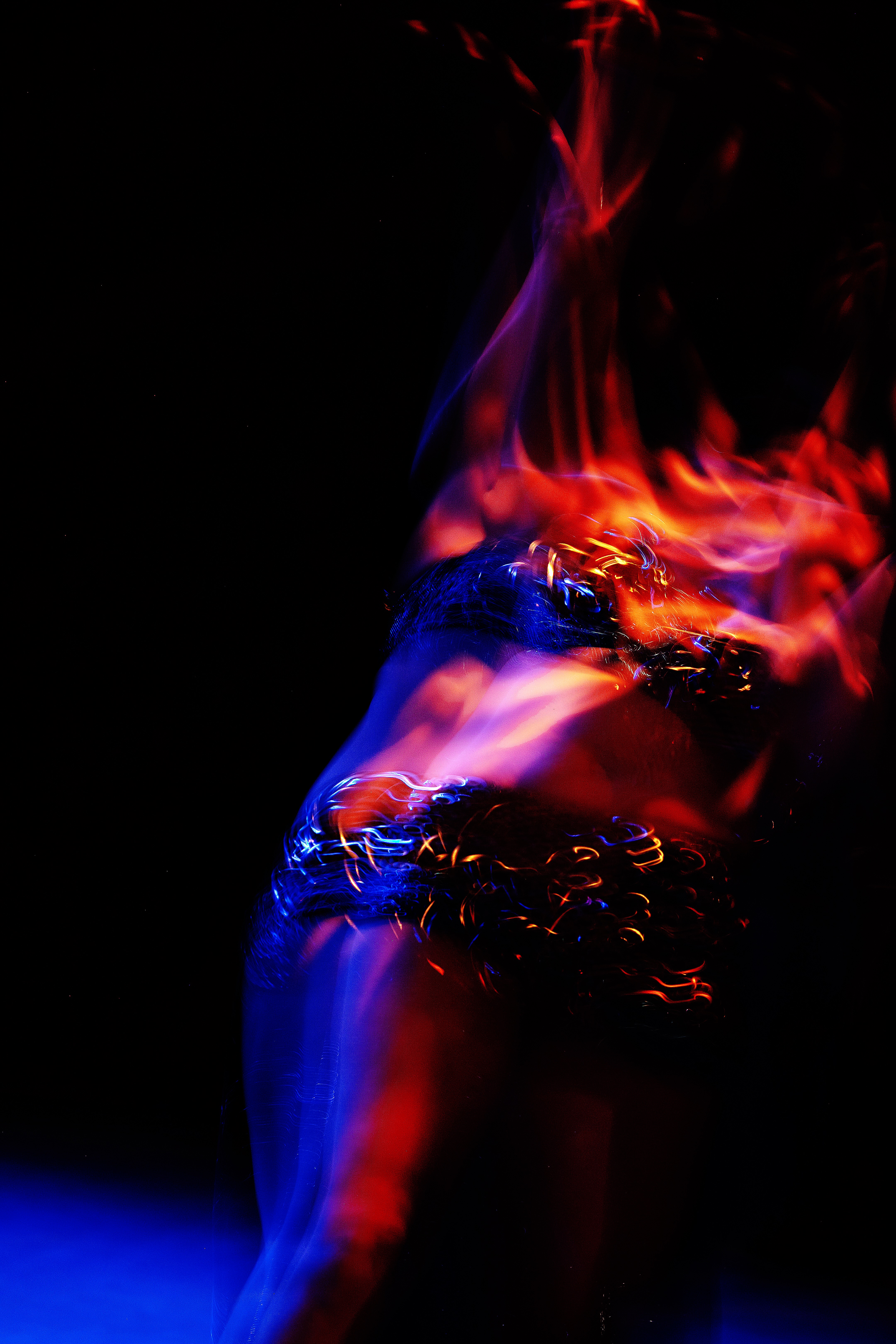 Cabaret Loulou — A Dancer on the Edge Of